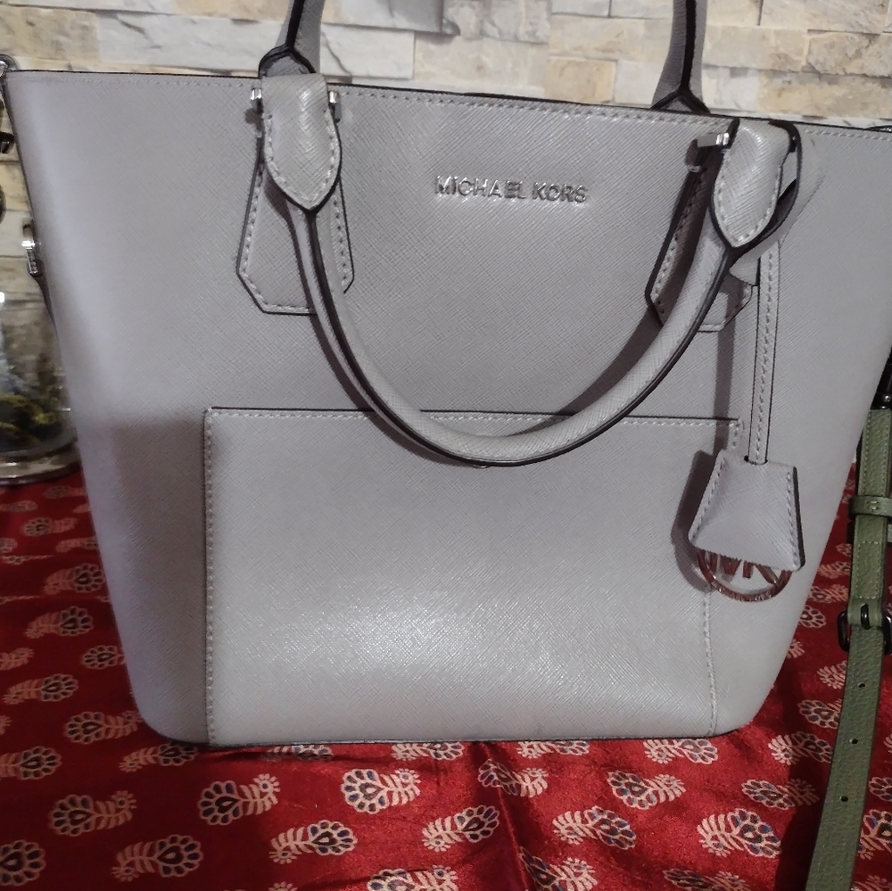 Mk tote purse